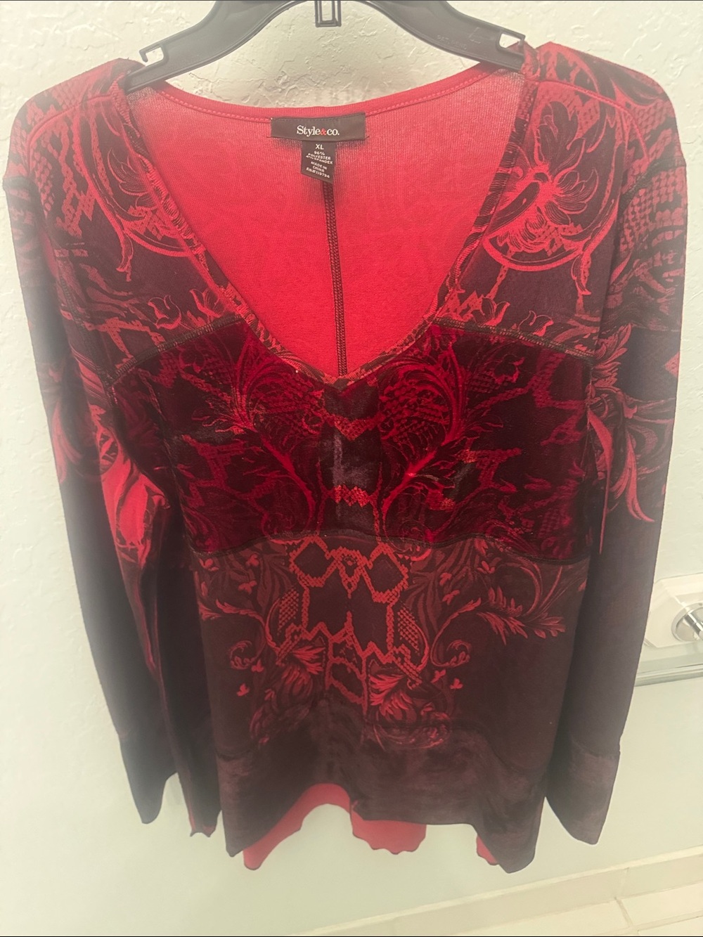 Style & Co. Red and Black V-Neck Long Sleeve Printed Top